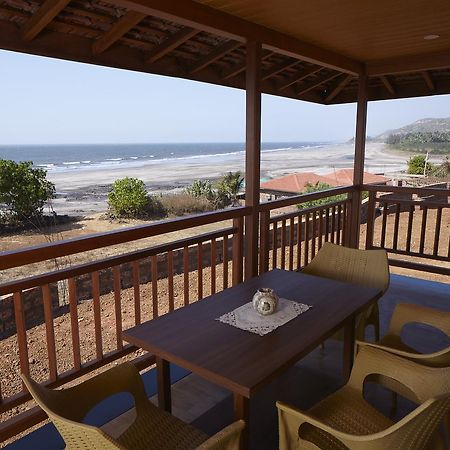 Sagar Sawali , Ladghar Beach View Resort Даполі Екстер'єр фото